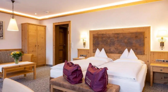Двухместный номер Standard с балконом Parkhotel Seefeld