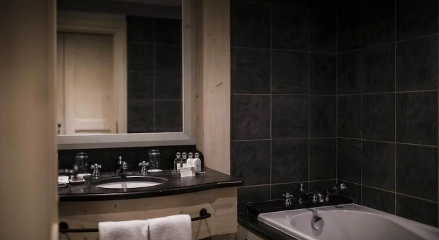 Номер Classic с балконом Hôtel Les Barmes De lOurs