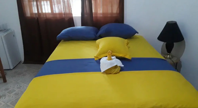 Fay Guest House, Забронировать Гостевой дом Гостевые дома Негрил, Гостевой дом