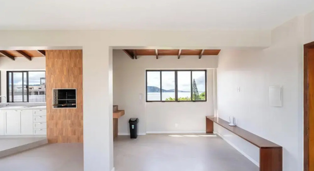 Stay in an Unbeatable Location in Coqueiros, Floripa - Mtts, Забронировать Апартаменты/квартира Флорианополис South of Brazil