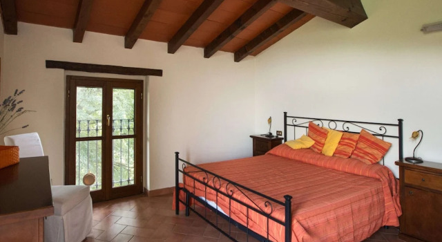 Magnificent old Country House With Garden and Private Pool, With Wifi, Забронировать Отель Отели Сальсомаджоре-Терме с бассейном, Бассейн