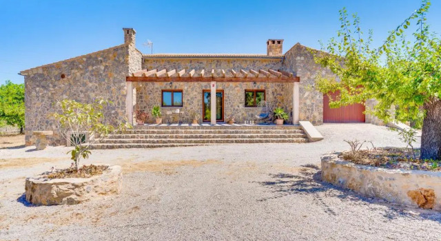 C310 Bellpuig by Mallorca Villa Selection, Book Hotel Artá Majorca