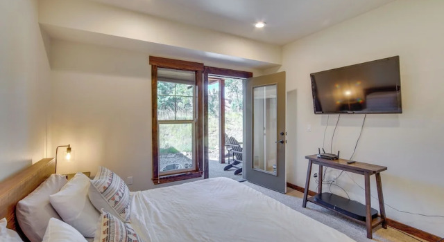 Suncadia Resort Townhome w/ Grill + Fireplace