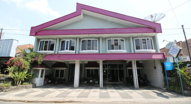 Hotel Familie Ayu Garut, Rezervovat Hotel Garut West Java