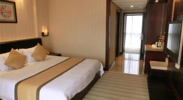 Двухместный номер Standard Guangzhou Baiyun International Convention Center LN Dongfang Hotel