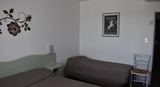 Трёхместный номер Standard с видом на море Hotel Camille