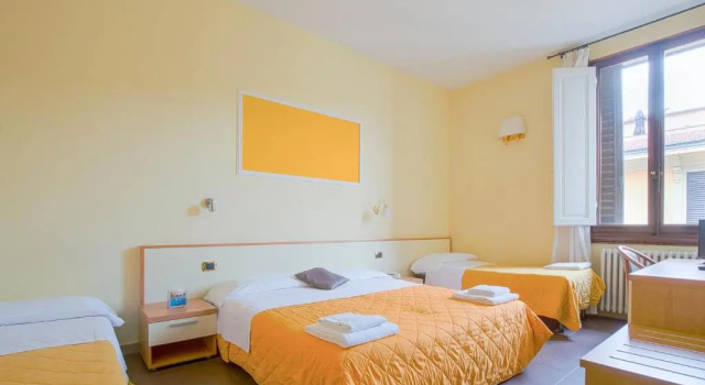 Четырёхместный номер Standard Hotel Angelica Firenze