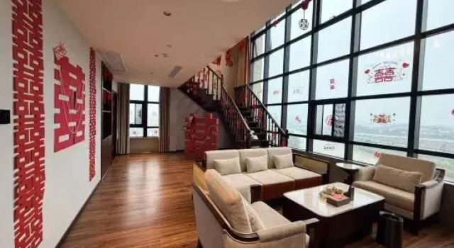 Люкс Pingjiang Shenfan International Hotel
