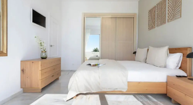 Genteel Home Royal Gardens Marbella, Забронировать Апартаменты/квартира Марбелья Коста-дель-Соль, рядом с Playas del Duque