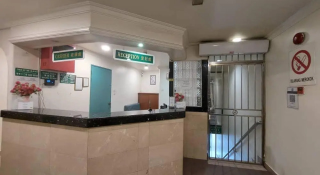 Centre Inn By CV, Rezerwuj Hotel Hotele w Sarawak z parkingiem, Parking