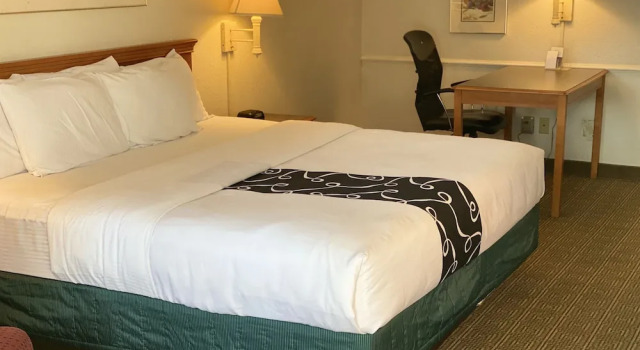 Двухместный номер Deluxe La Quinta Inn by Wyndham Tyler