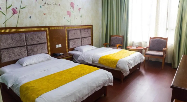 Двухместный номер Standard Emeishan Hongzhao Hotel