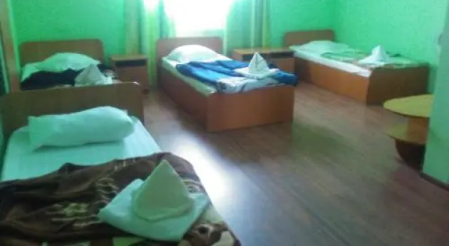 Motel La Narcise, Rezerwuj Motel Hotele w Carpathians - Romania z parkingiem, Parking