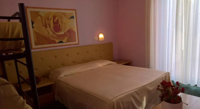 Четырёхместный номер Standard Hotel Ristorante alla Campagna