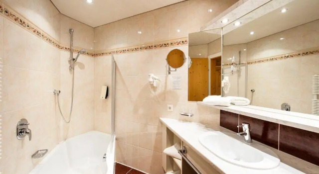 Полулюкс Hotel Gasteigerhof