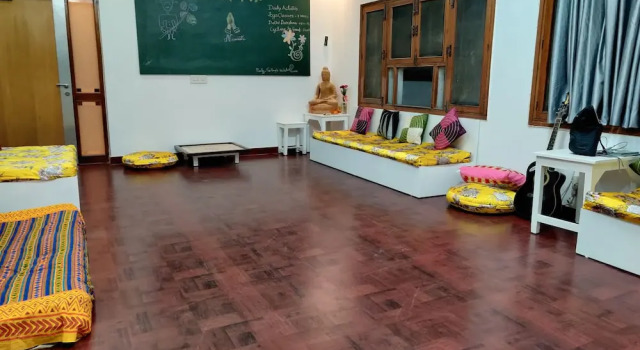 A Sleepy Fox Hostel, Rezerwuj Hostel Hostele w Delhi NCR, Hostel