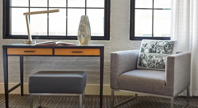 Номер Standard Renaissance New Orleans Arts Warehouse District Hotel
