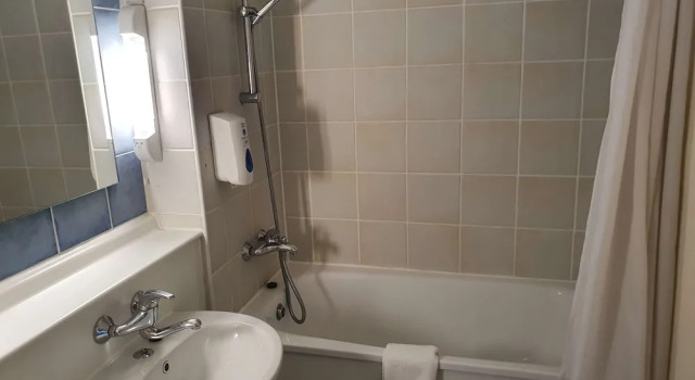 Двухместный номер Standard The Crossway Hotel, Coventry South, Part of the AG Collection