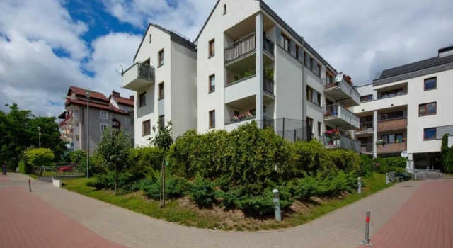 Apartment Platynowa Gdansk by Renters, Varaa Huoneisto Hotellit Pommeri pysäköinnillä, Pysäköinti