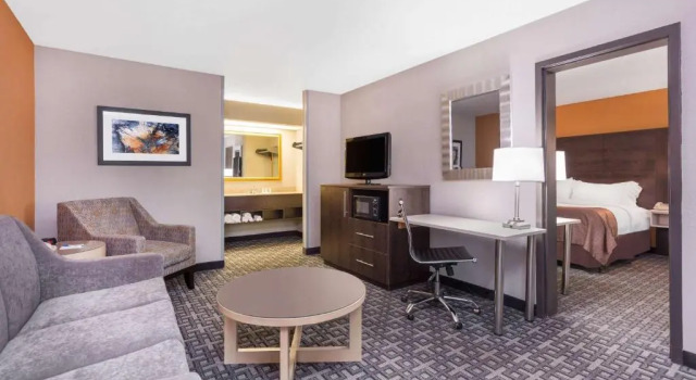Suite Ramada by Wyndham Augusta Fort Gordon