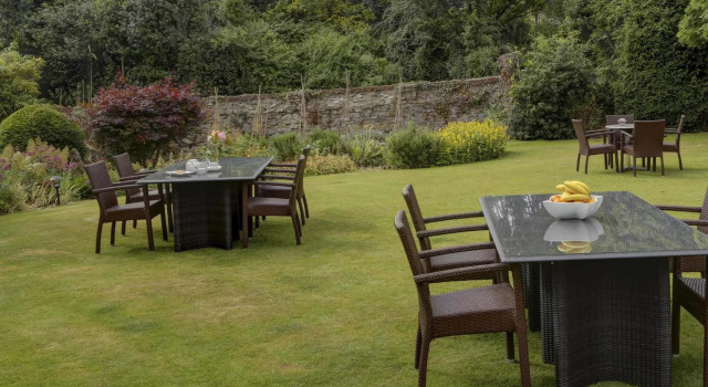 Кровать в общем номере Best Western Henbury Lodge Hotel