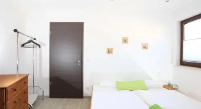 Messewohnung Rehdorf, Prenota Hotel Oberasbach Media Franconia