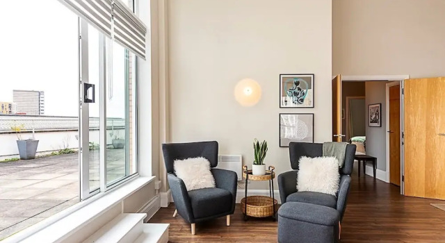 The Riverside Haven, Забронировать Апартаменты/квартира Лондон Большой Лондон, рядом с Парк и ферма «Мадшут»