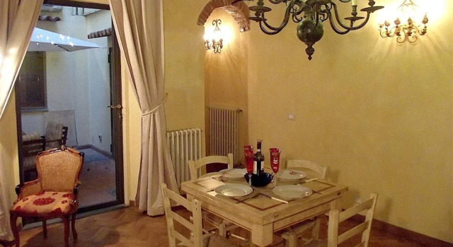 Guelfa Patio apartment, Забронировать Апартаменты/квартира Апартаменты Флоренции, рядом с Дом Буонаротти, Апартаменты/квартира