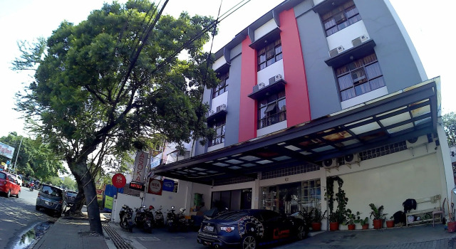 Hotel Asoka, Book Hotel 3-stjernede hoteller i Bandung, nær Parahyangan Plaza, 3*
