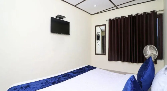 OYO 13673 Home Luxury 1RK Happy Valley, Rezervovat Hotel Mussoorie Uttarakhand