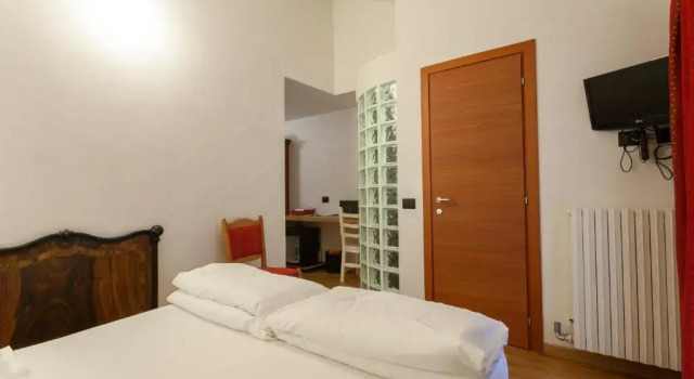 Двухместный номер Standard с балконом Hotel Berthod