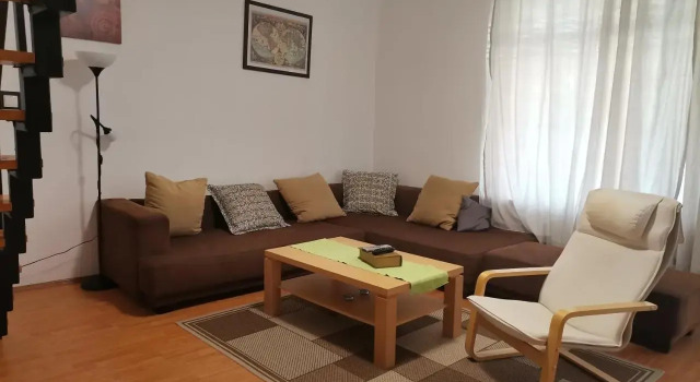 Edina-ház, Prenota Hotel Balatonboglár 