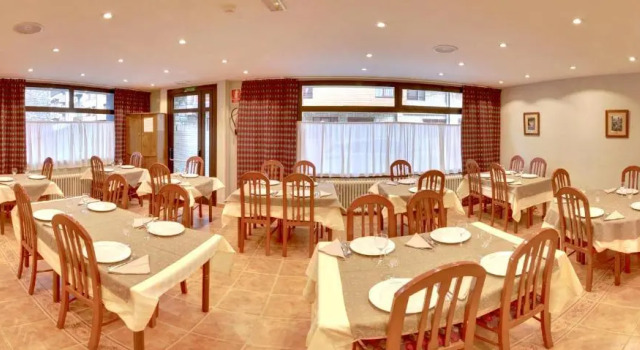 Hotel Guineu, Book Hotel Pas de la Casa Grandvalira Ski Resort