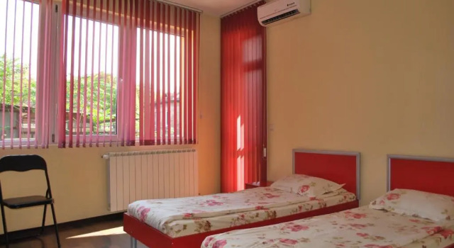 Hotel Milenium, Забронировать Отель Недорогие отели Софии, рядом с Королевский дворец, недорого