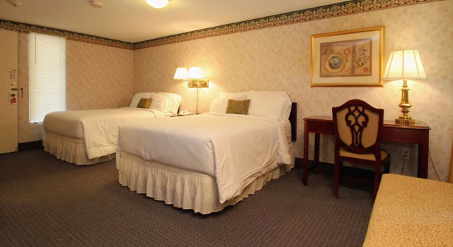 The Governor Prence Inn, Varaa Hotelli Hotellit New England uima-altaalla, Uima-allas