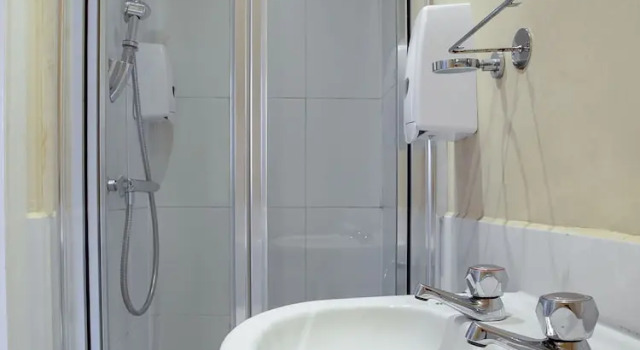 Номер Deluxe Flexistay Ambers Gatwick Aparthotel