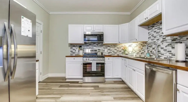 Коттедж 2 Mi to Dtwn Cincinnati: Home w/ Fenced Yard!