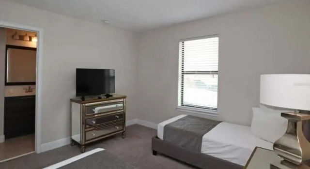 176cc-balmoral Resort 6 Bedroom Home