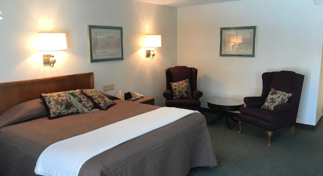 Люкс Comfort T-Bird Motor Inn