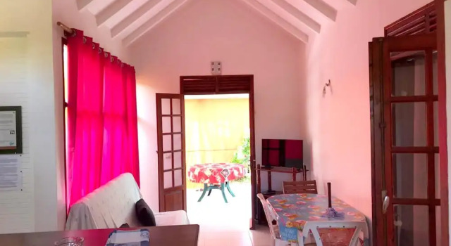 House With 2 Bedrooms in Saint-françois, With Pool Access, Furnished Garden and Wifi - 3 km From the Beach, Prenota Casa vacanze Hotel a Grande-Terre con piscina, Piscina