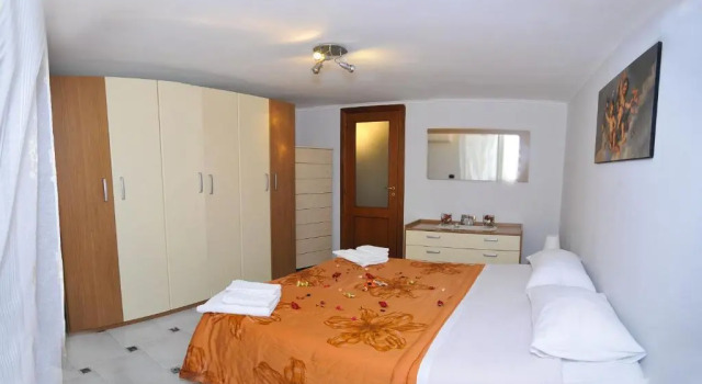 Welcome House, Забронировать Отель Отели Неаполя с завтраком, рядом с Кафедральный собор Неаполя, Завтраки