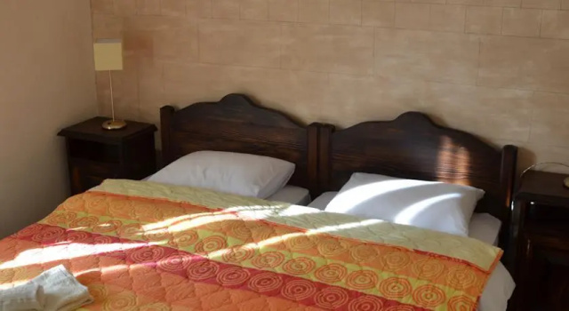 Rooms and apartmants Mirovic, Book Apartment Hotels in Kolasin County with Parking, Parking