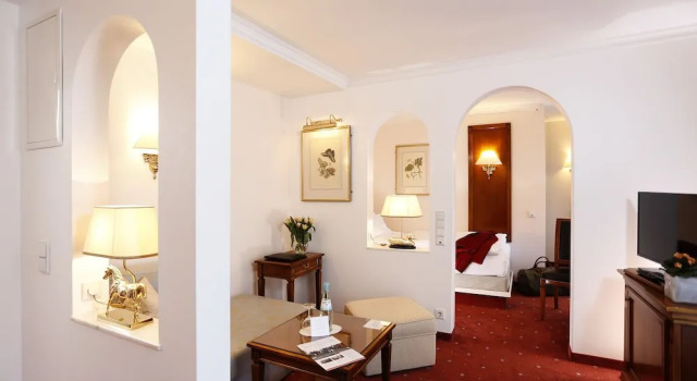 Апартаменты Standard с балконом Gebhards Hotel