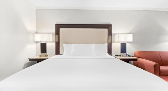 Номер Standard Woodcliff Hotel and Spa