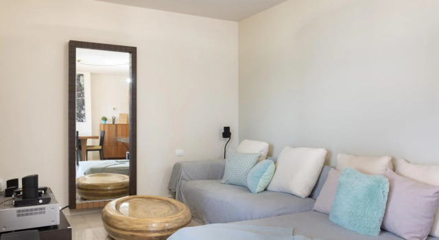 Home2Book Executive & Design Las Torres