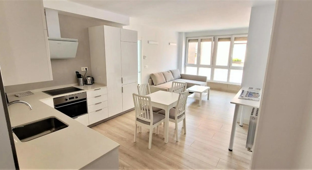 Cozy White Home in Getxo, Varaa Hotelli Getxo 