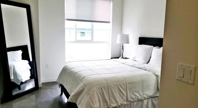 Lifestyle Rentals LA downtown, Забронировать Отель Лос-Анджелес - центр города Лос-Анджелес, рядом с Развлекательный центр L.A. Live