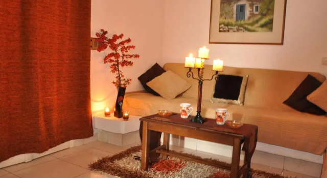 Апартаменты c 1 комнатой Sun and Sea Apartments