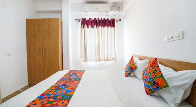 Fabhotel Humming Suites, Забронировать Отель Отели штата Карнатаки 3 звезды, 3*