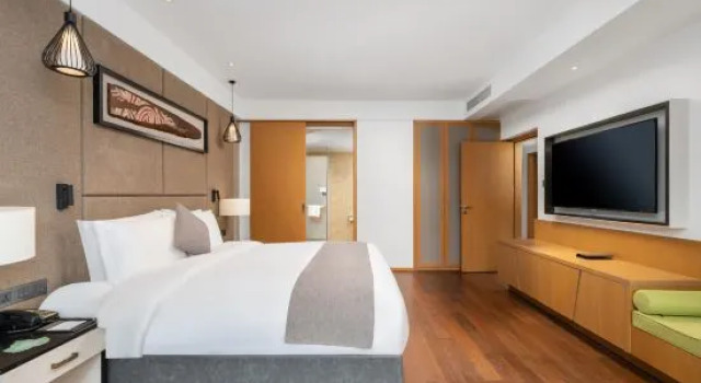 Люкс с 2 комнатами Lijiang Jinlin Howard Johnson Hotel (Shuhe Ancient Town Shop)